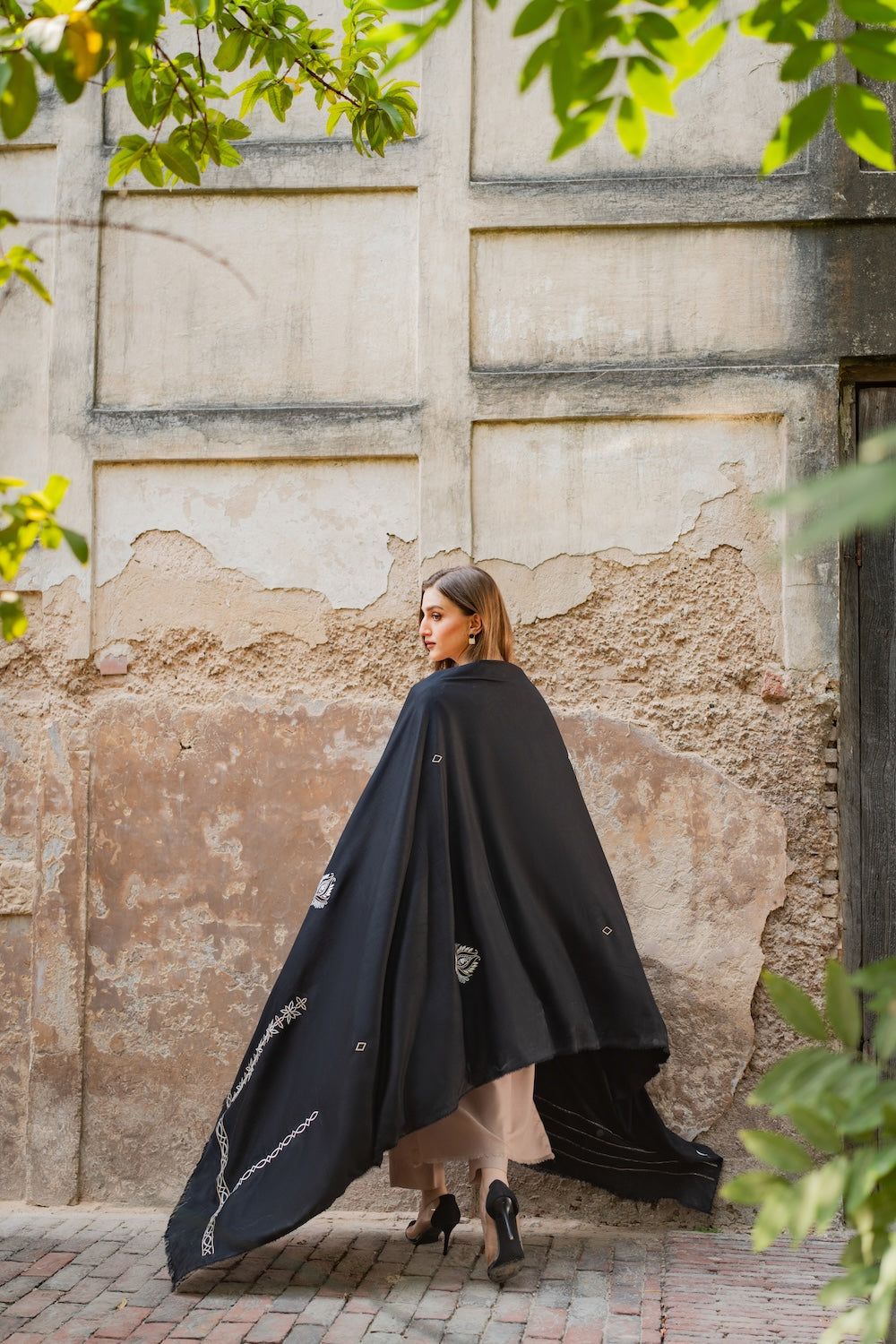 VINTAGE-3PC DHANAK EMBROIDERED SHIRT WITH DHANAK EMBROIDERED SHAWL AND TROUSER-BIC-4421