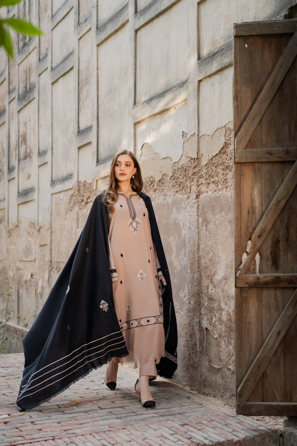 VINTAGE-3PC DHANAK EMBROIDERED SHIRT WITH DHANAK EMBROIDERED SHAWL AND TROUSER-BIC-4421