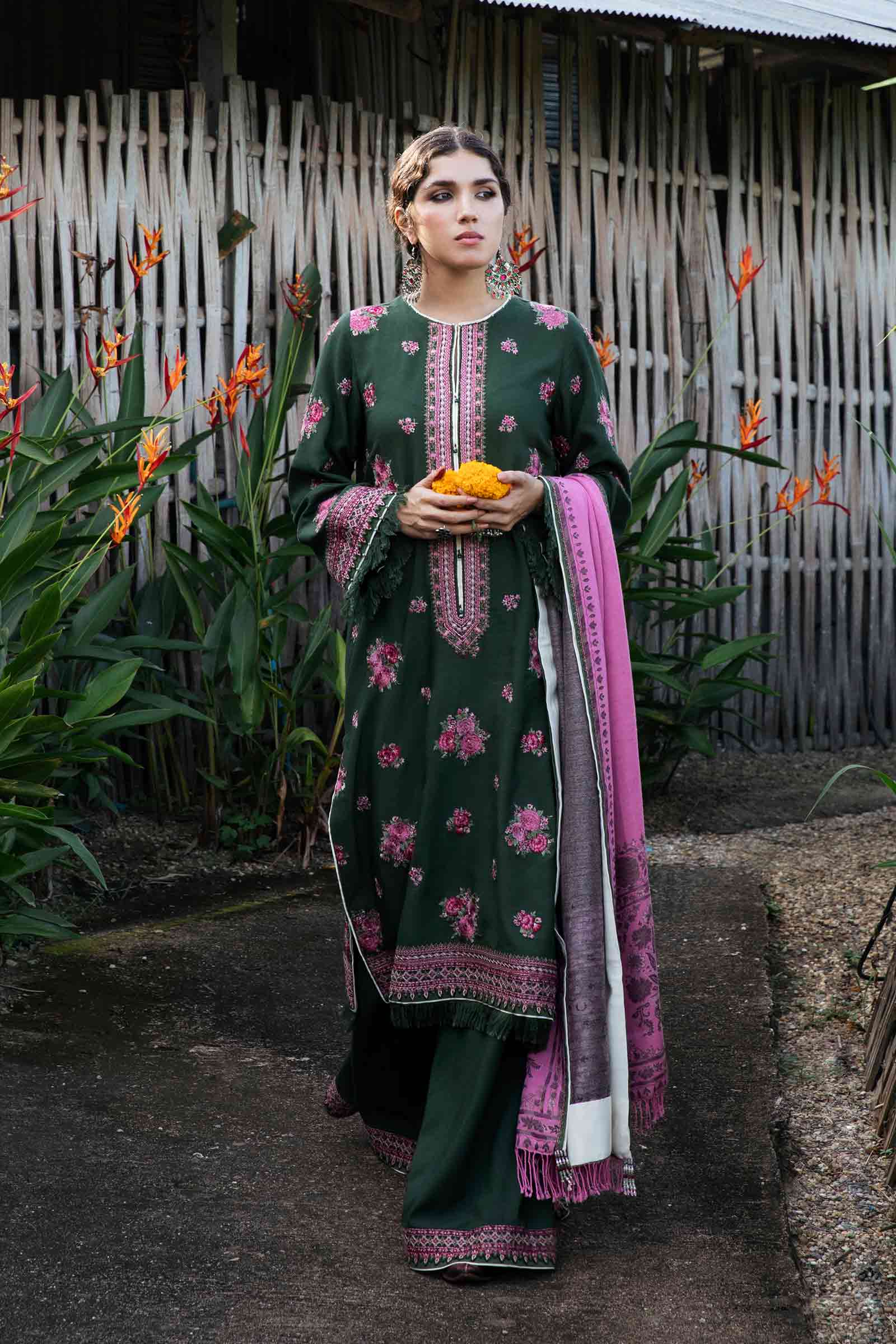 ZARA SHAH JAHAN-3PC KHADDAR EMBROIDERD SHIRT WITH COUTRAI PRINTED SHAWL AND EMB TROUSER-BIC-4144