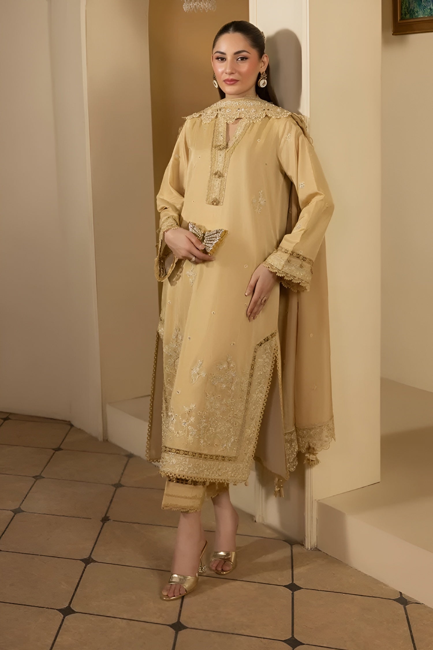 MEHMAL_DESERT GOLDRAW -RAW SILK HAND EMBELLISHED EMBROIDERED-D-100016