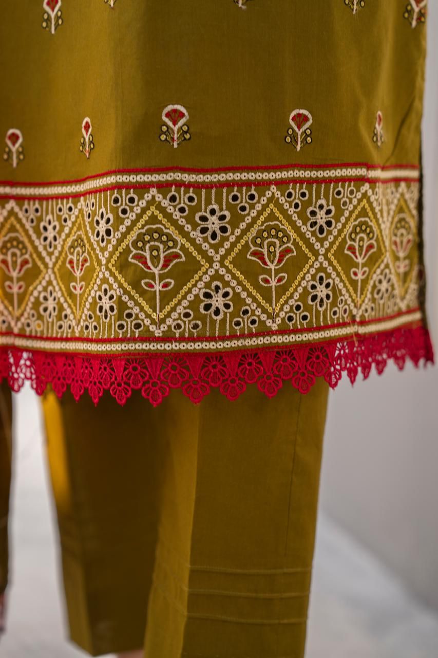 BRANDSINN-3PC LAWN EMBROIDERED SHIRT WITH LAWN EMBROIDERED READY TO WEAR DUPATTA-BIC-G01