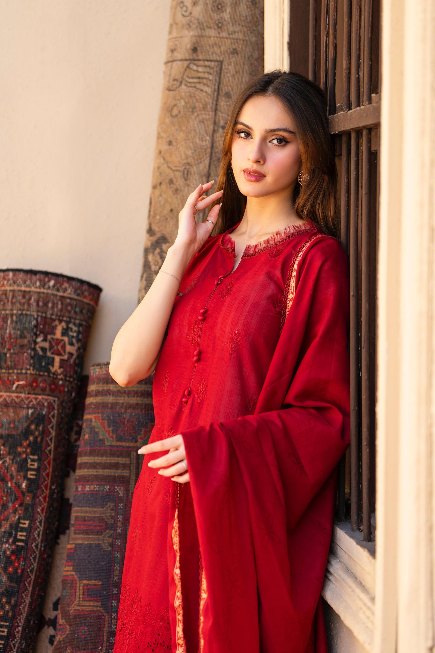 MIRAKHI-3PC LAWN CHIKENKARI EMBROIDERED SHIRT WITH LAWN JAQUARD PRINT DUPATTA -BIC-5400