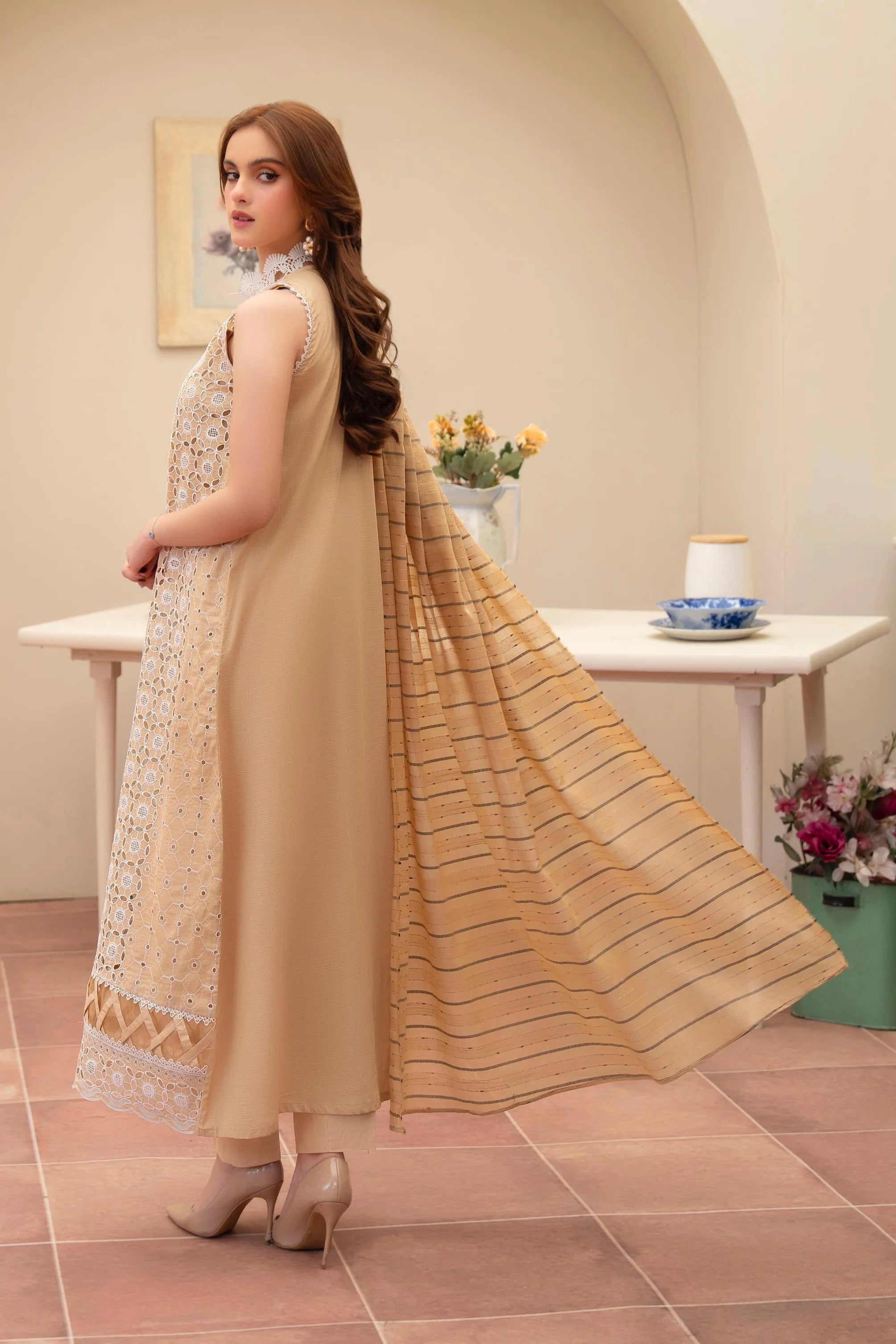 MIRAKHI - 3PC LAWN CHIKENKAARI EMBROIDERED SHIRT WITH LAWN TUBE SLUB DUPATTA AND TROUSER-BIC-6100