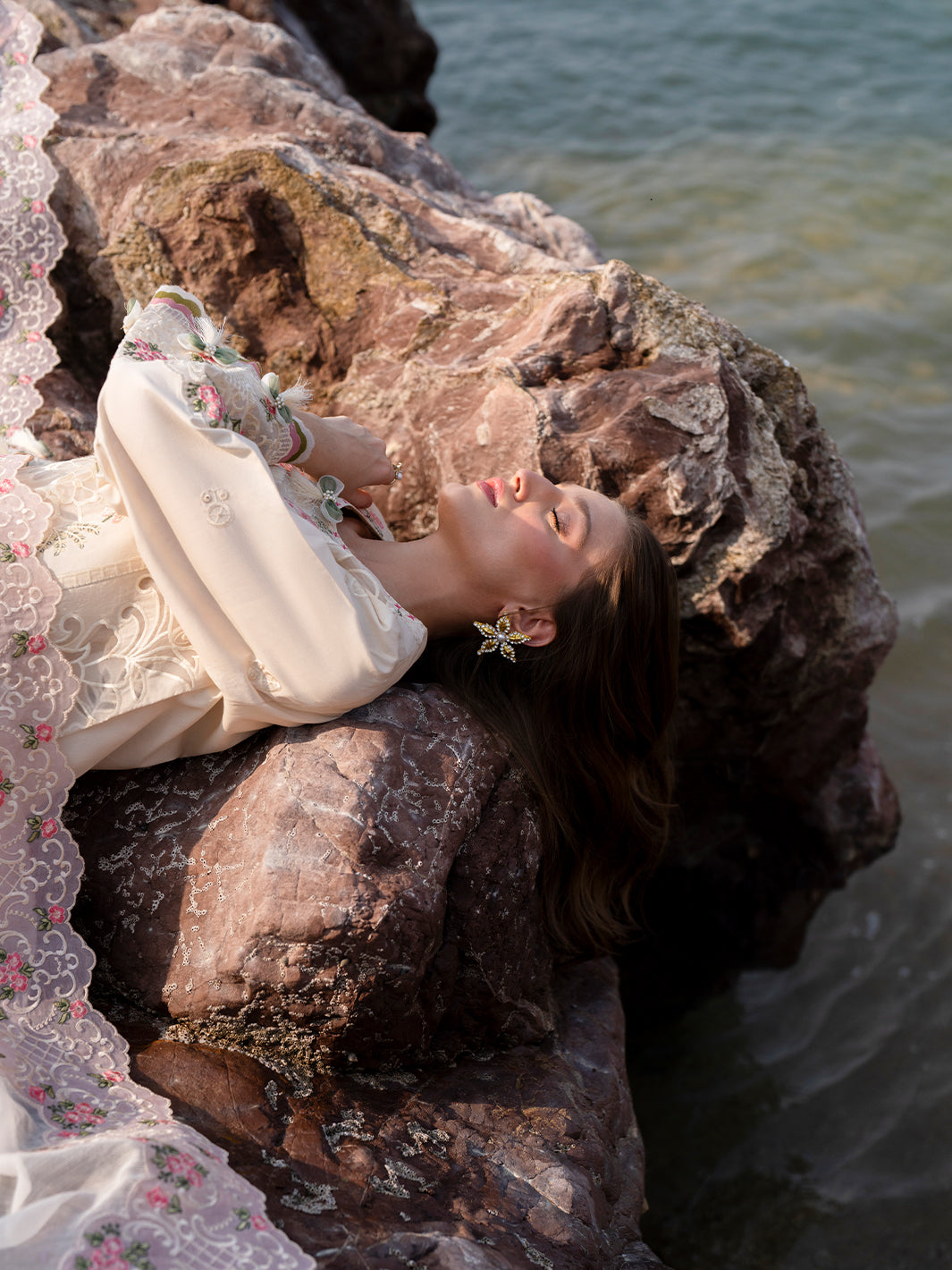 MAHNUR-3PC LAWN LASERCUTWORK EMBROIDERED SHIRT WITH KHAADI NET EMBROIDERED DUPATTA AND TROUSER-BIC-4721