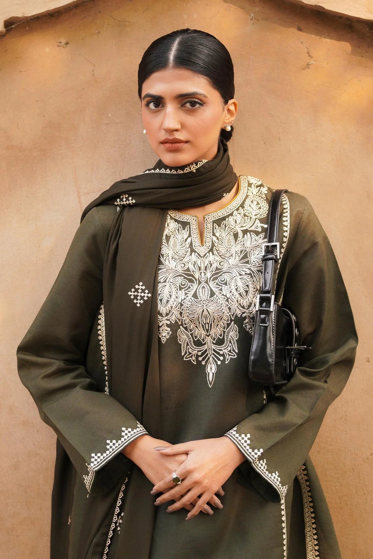 ZARA SHAH JAHAN - 3PC DHANAK EMBROIDERED SHIRT WITH DHANAK EMBROIDERED SHAWL-BIC-1215