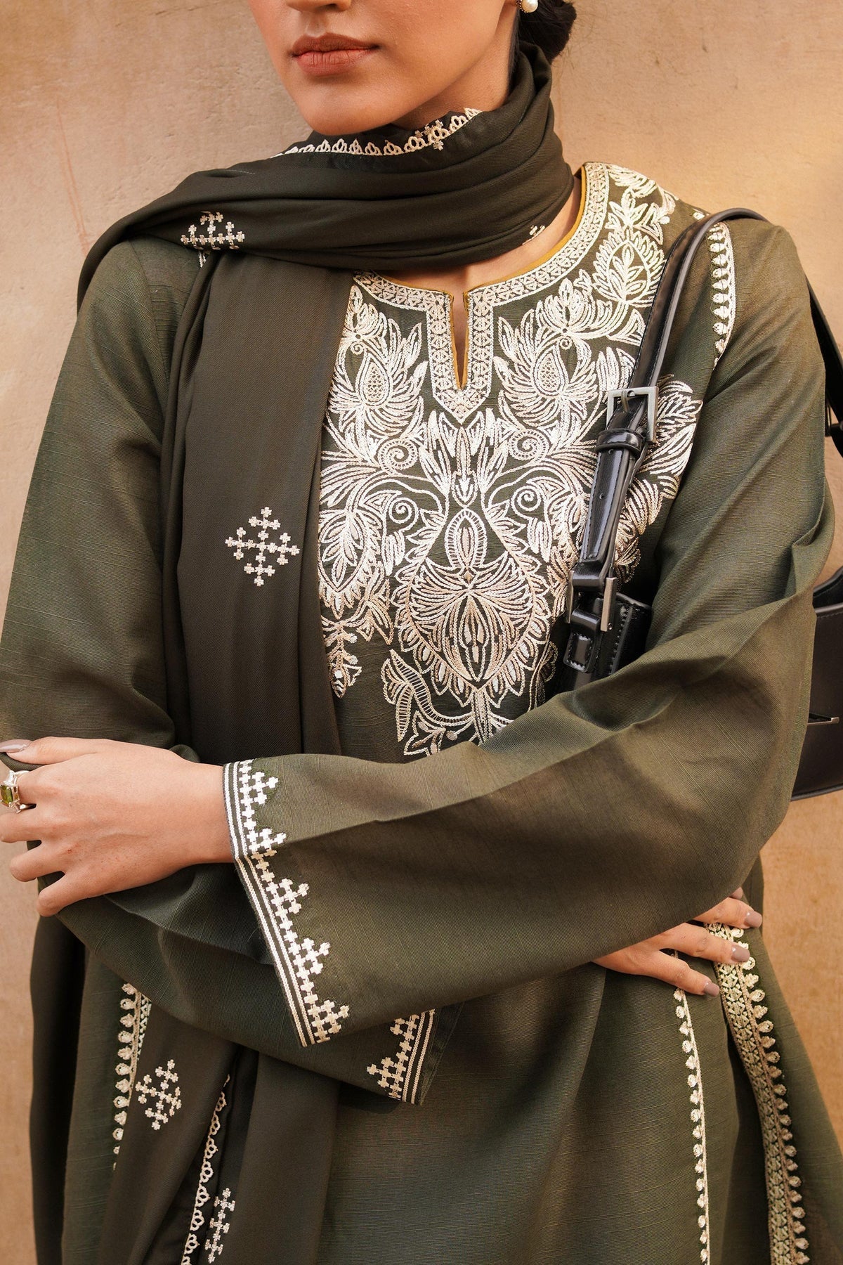 ZARA SHAH JAHAN - 3PC DHANAK EMBROIDERED SHIRT WITH DHANAK EMBROIDERED SHAWL-BIC-1215