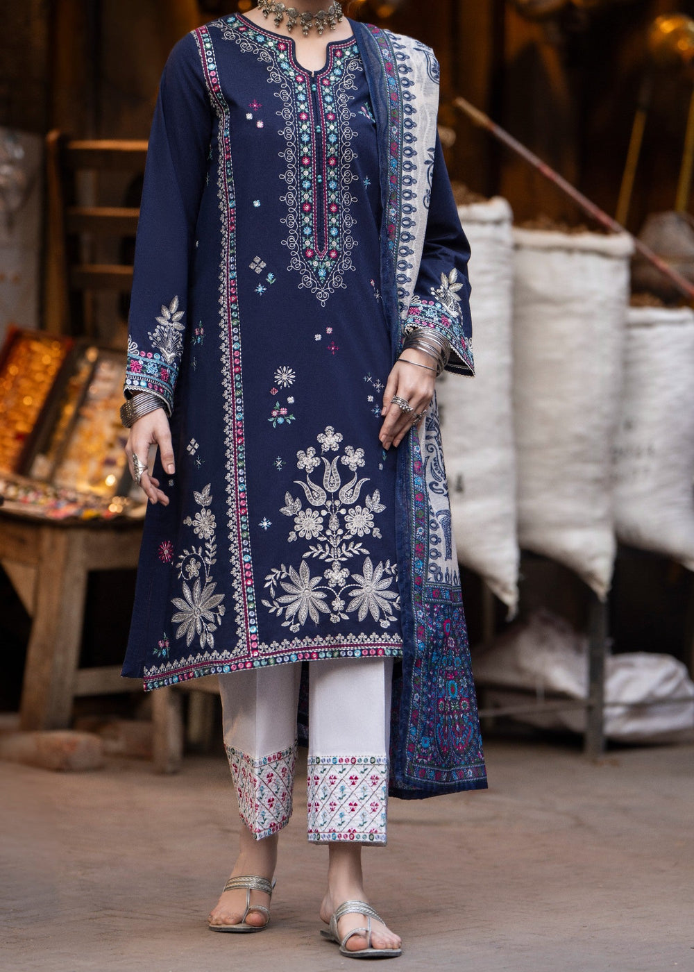 BATIK-3PC LAWN EMBROIDERED SHIRT WITH CHIFFOON PRINT DUPATTA AND EMB TROUSER-BIC-4603