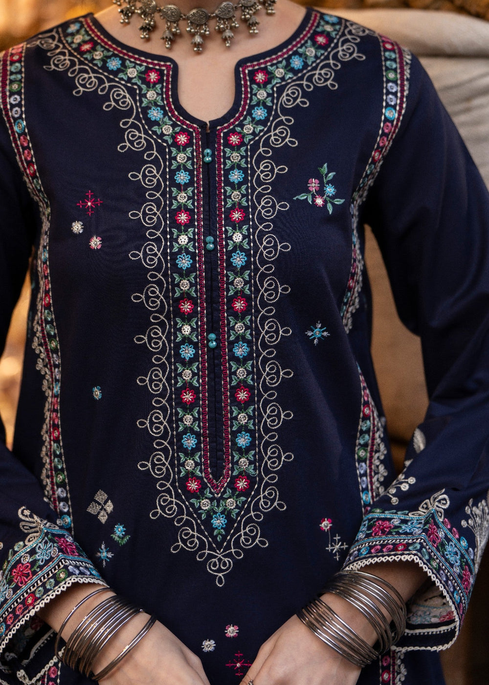 BATIK-3PC LAWN EMBROIDERED SHIRT WITH CHIFFOON PRINT DUPATTA AND EMB TROUSER-BIC-4603