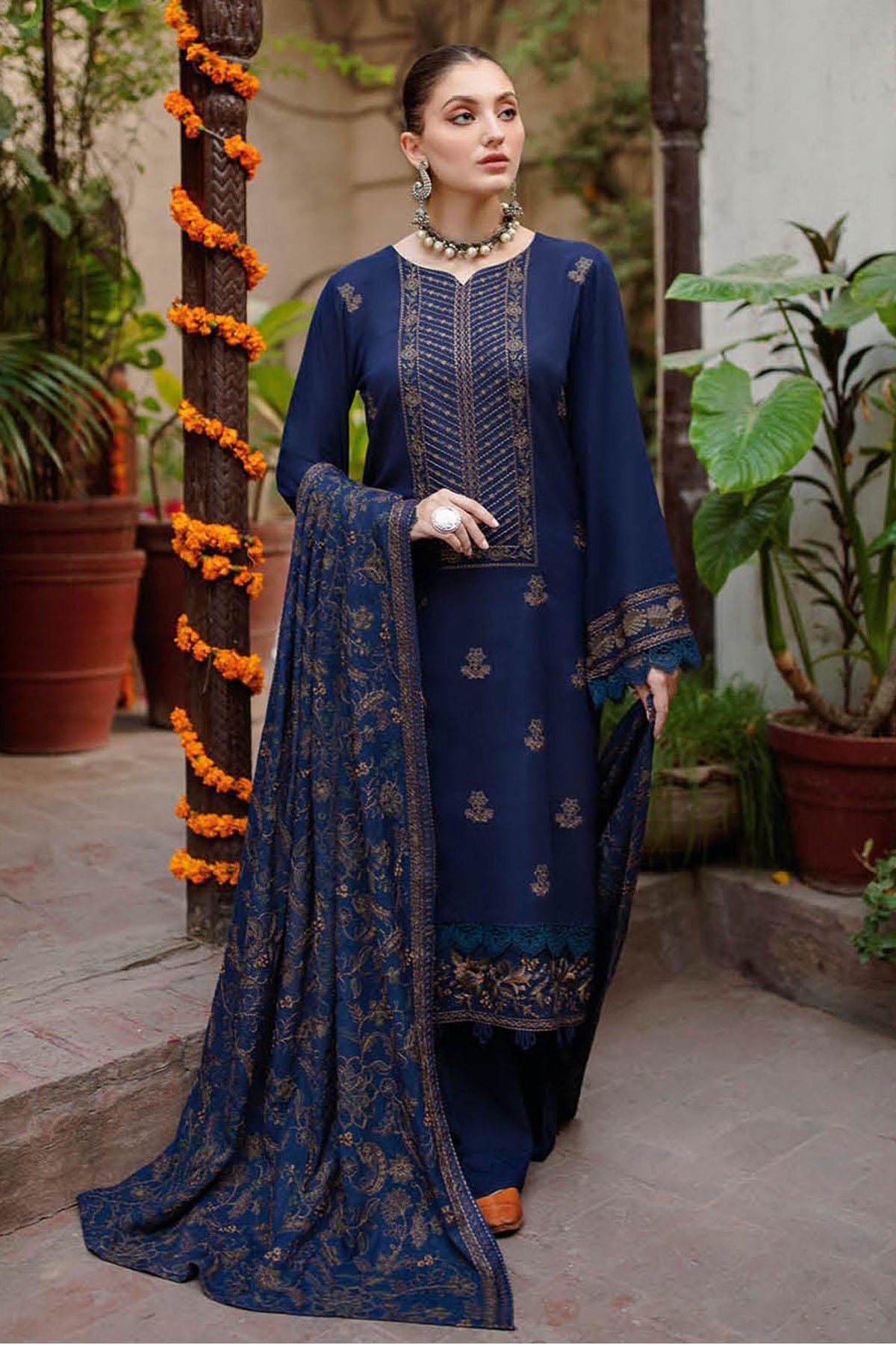 BAREEZE - 3PC DHANAK EMBROIDERED SHIRT WITH DHANAK EMBROIDERED SHAWL AND TROUSER -BIC-4032