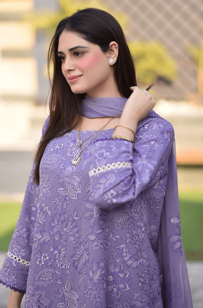 BAREEZE-3PC DHANAK EMBROIDERED SHIRT WITH CHIFFON EMBROIDERED DUPATTA AND TROUSER BIC-4163