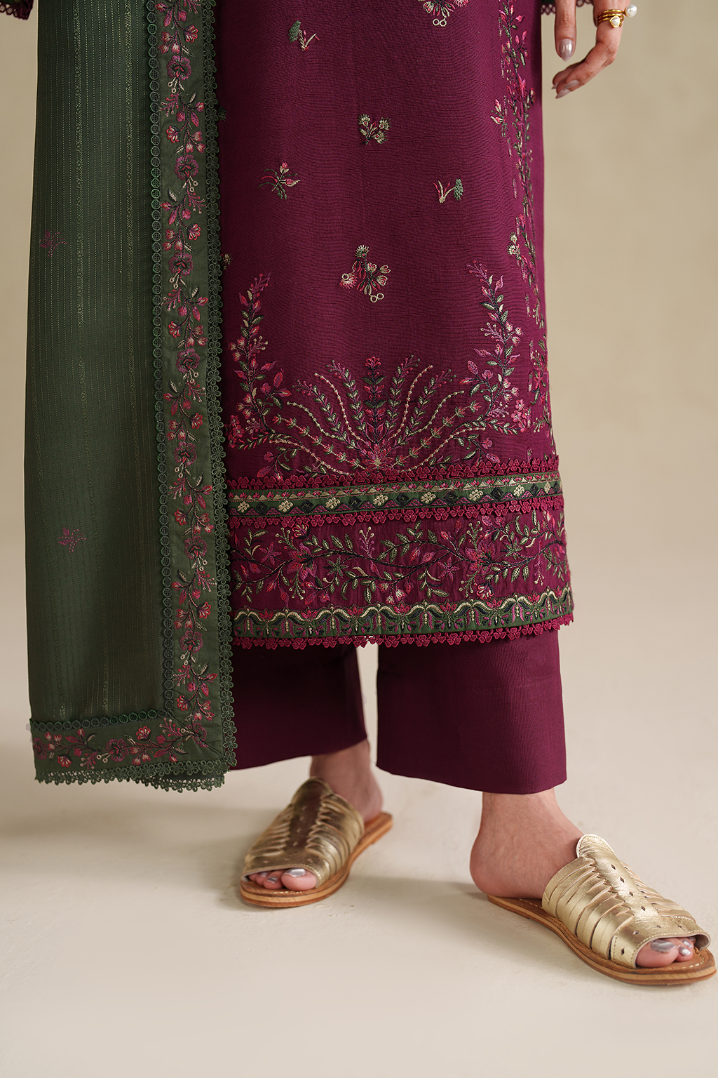 IZNIK-3PC DHANAK EMBROIDERED SHIRT WITH DHANAK EMBROIDERED SHAWL AND TROUSER-BIC-5145