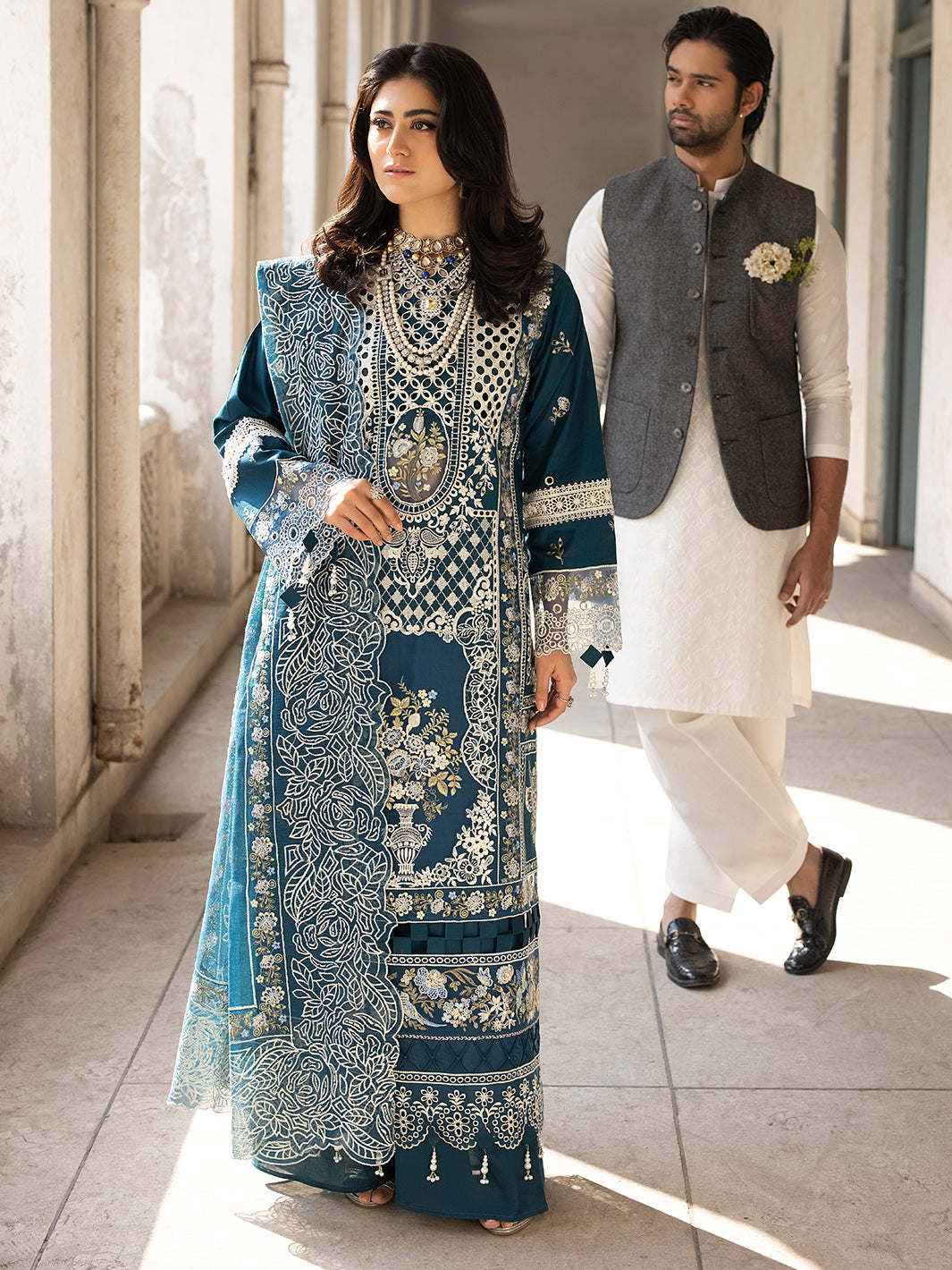 MAHNUR-3PC LAWN EMBROIDERED SHIRT WITH ORGANZA EMBROIDERED DUPATTA AND TROUSER-BIC-4609
