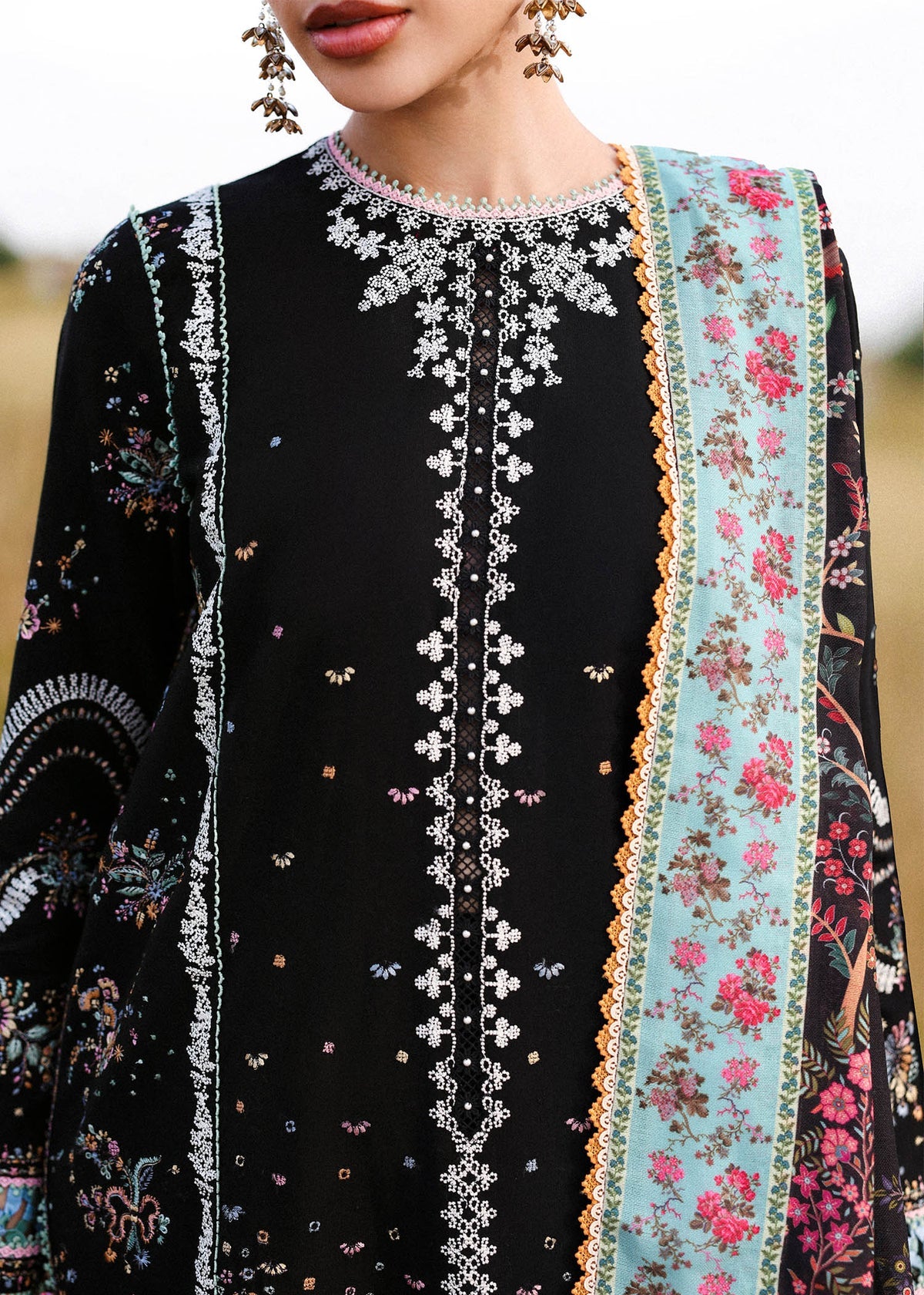 HUSSAIN REHAR-3PC KARANDI EMBROIDERED SHIRT WITH COUTRAI PRINTED SHAWL AND EMB TROUSER-BIC-5220