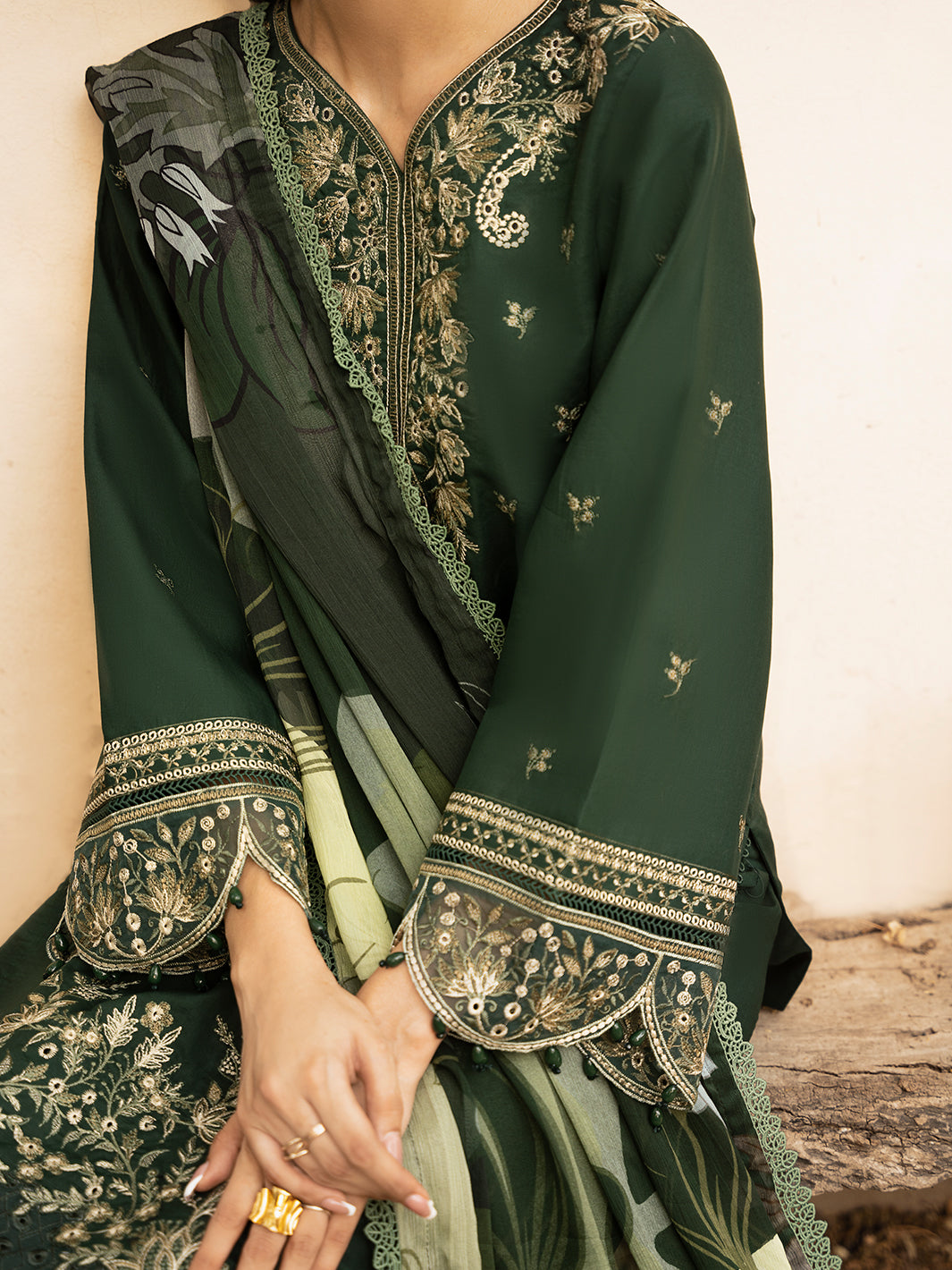 IZEL-3PC LAWN EMBROIDERED SHIRT WITH CHIFFOON PRINT DUPATTA AND EMB TROUSER-BIC-4628