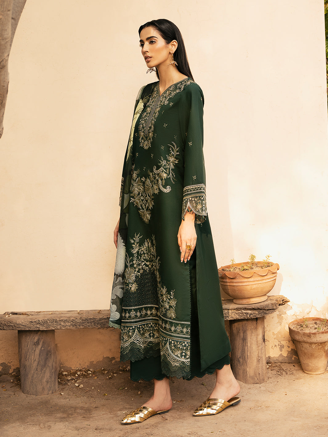 IZEL-3PC LAWN EMBROIDERED SHIRT WITH CHIFFOON PRINT DUPATTA AND EMB TROUSER-BIC-4628